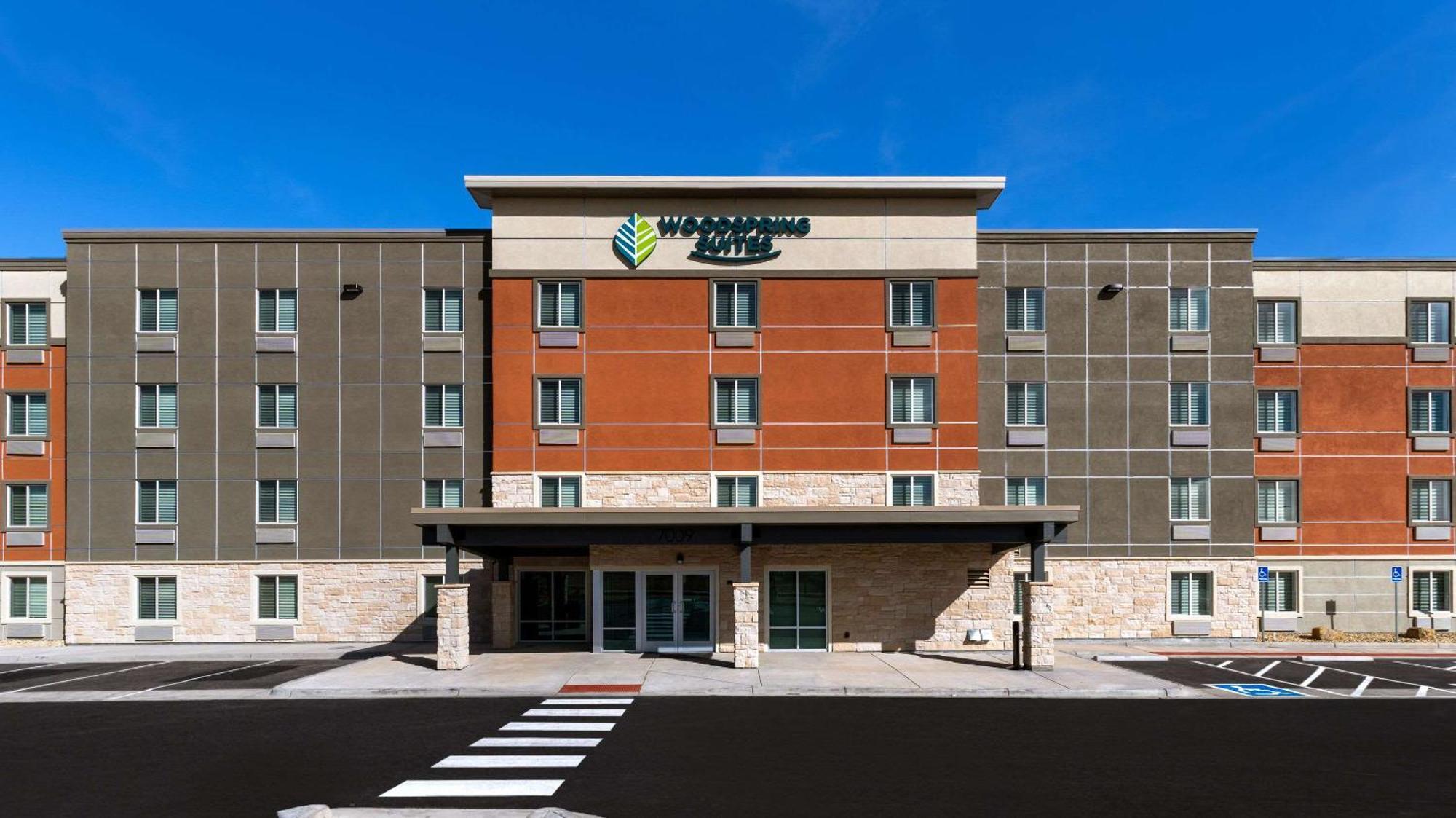 Woodspring Suites Greeley Bagian luar foto