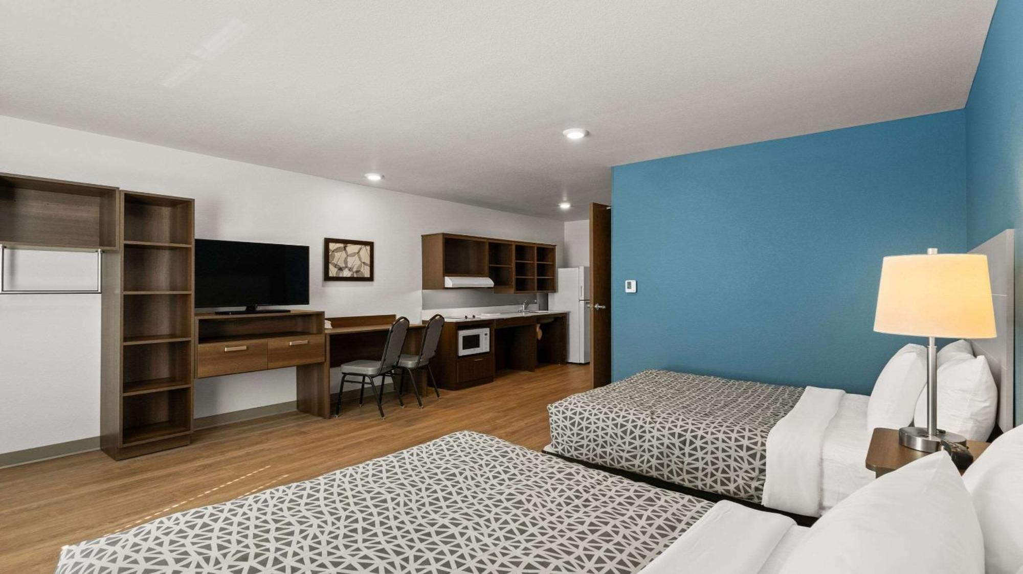Woodspring Suites Greeley Bagian luar foto